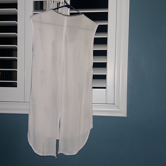 Haute Hippie EUC 🪶 Feather-Embellished Dagger Tee, Swan - Picture 4 of 8